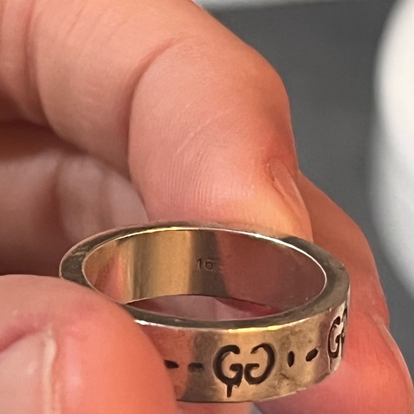 Silver GUCCI skull ring size 8 aka 16 - Picture 4 of 5